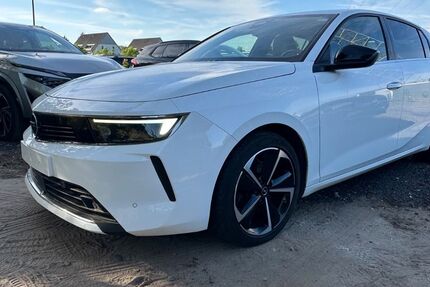 Opel Astra 103.457 km 14.100 &euro; Berlin 12043