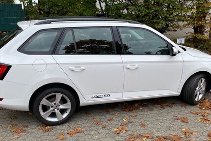 Skoda Fabia 83.237 km 10.999 € Neuss 41468