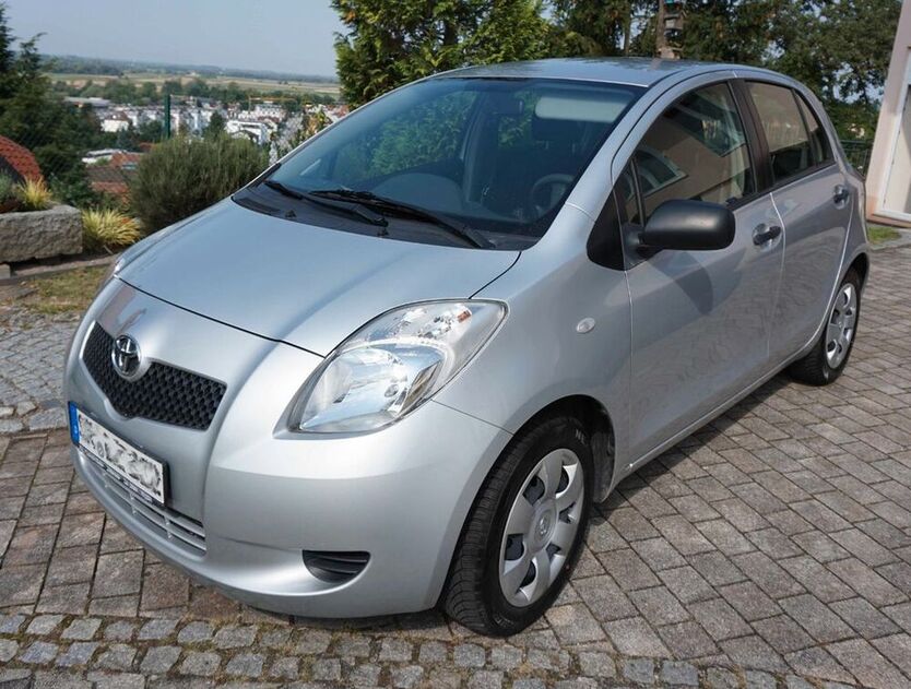 Yaris