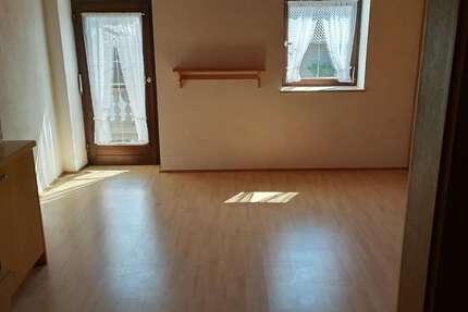 Wohnung Höslwang - 2 Zimmer, 39 m&sup2;, 450&euro; | Angebot:26274822