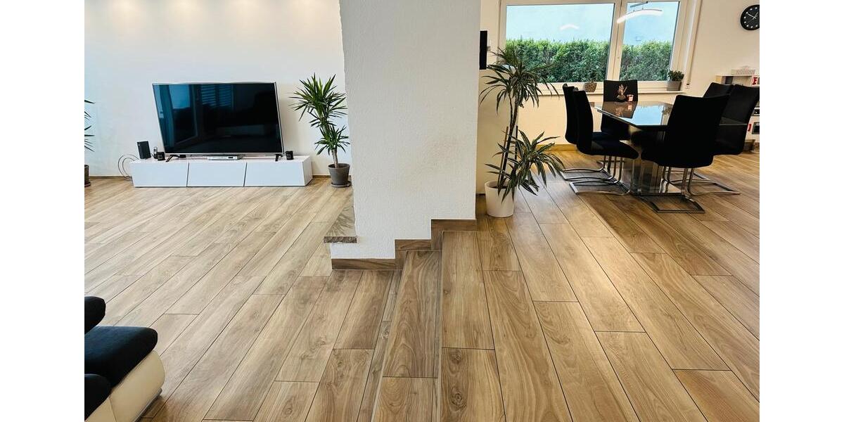 Doppelhaushälfte Laufenburg (Baden) - 5.5 Zimmer, 272 m&sup2;, 699.000&euro; | Angebot:27088352