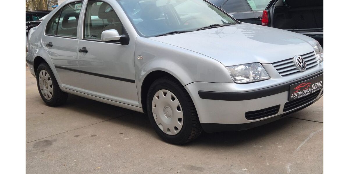 VW Bora 149.023 km 2.249 &euro; Lünen 44532