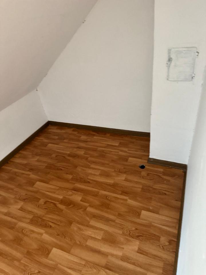 Maisonette-Wohnung mit Balkon u. Garage im Herzen von Kevelaer zu vermieten zimmer