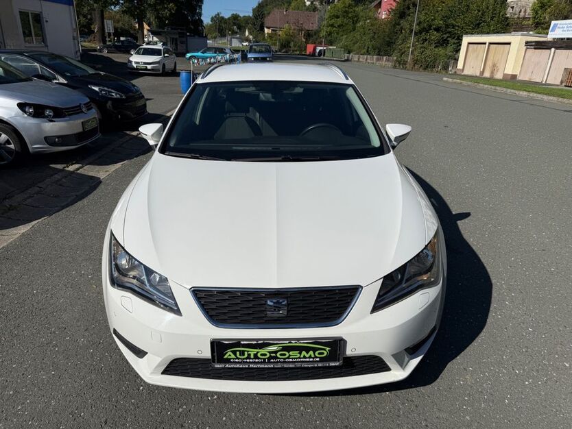 Seat Leon 239.115 km 5.950 € Bad Berneck 95460