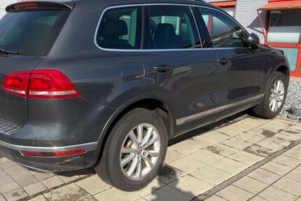 VW Touareg 173.000 km 16.500 &euro; Heek-Nienborg 00491725307707 48619