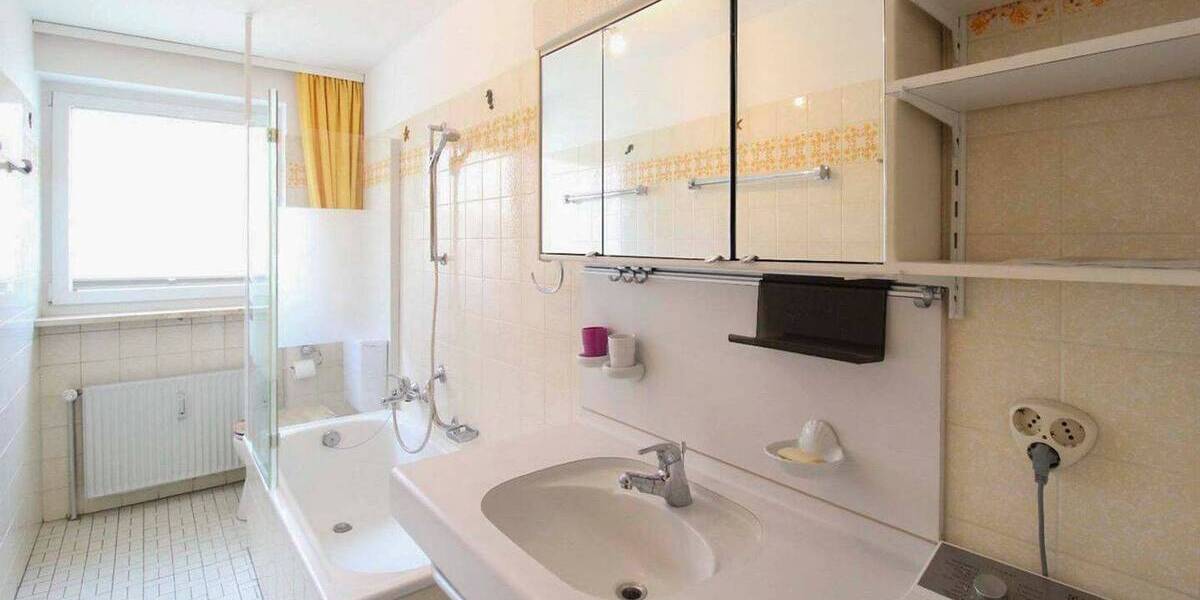 Etagenwohnung Starnberg - 3 Zimmer, 77 m&sup2;, 439.000&euro; | Angebot:26686107