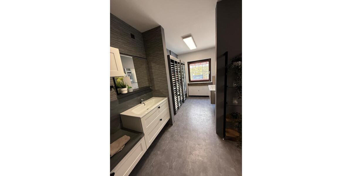 Gewerbeobjekt Solms - 1.450&euro; | Angebot:23760876