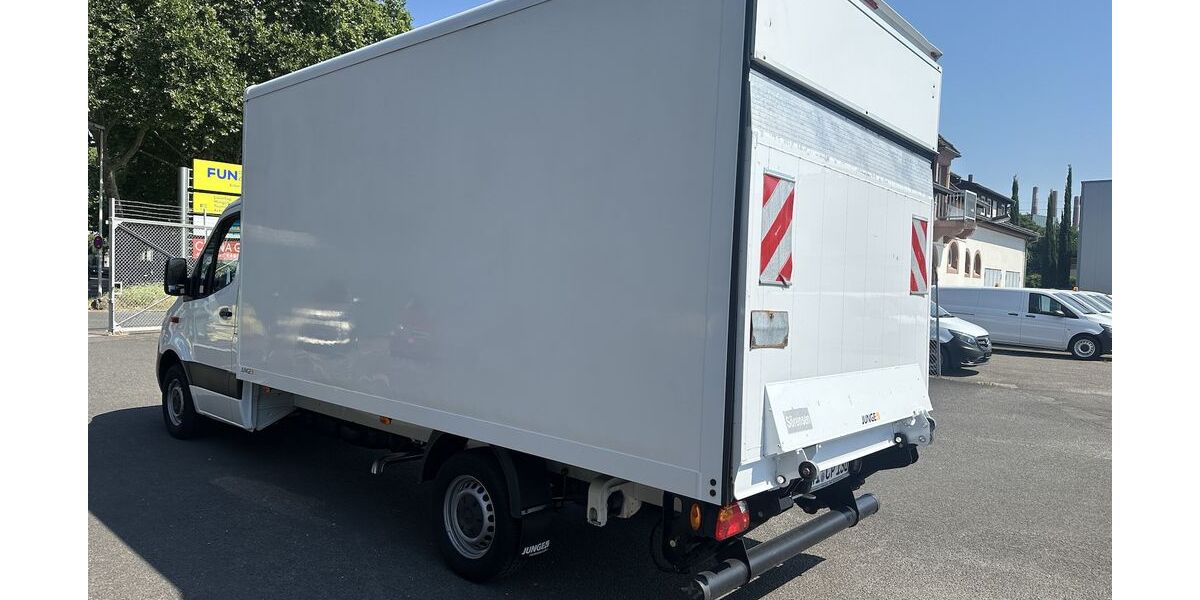 Mercedes-Benz Sprinter 196.130 km 28.441 &euro; Mainz 55122