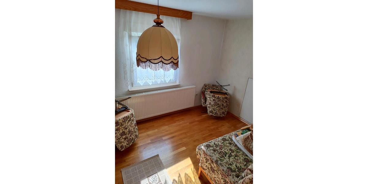 Einfamilienhaus Grimmen - 7 Zimmer, 130 m&sup2;, 149.000&euro; | Angebot:26415138