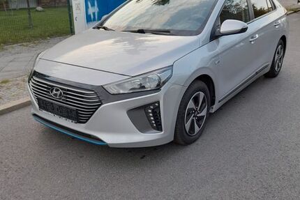 Hyundai IONIQ 98.000 km 11.200 &euro; Berlin 12055
