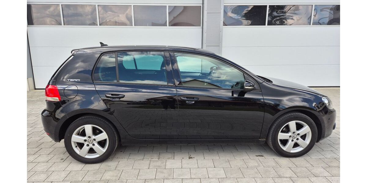 VW Golf 187.000 km 4.600 &euro; Westerheim 72589