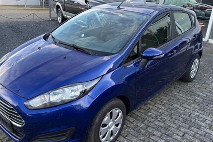 Ford Fiesta 33.100 km 7.390 &euro; Bergheim 50129