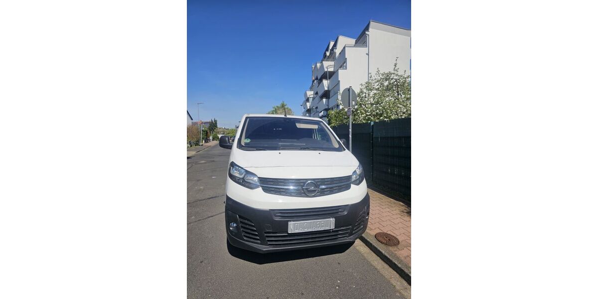 Opel Vivaro 153.416 km 9.300 &euro; Hanau 63450