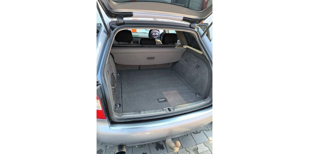 Audi A4 160.000 km 1.999 &euro; Neidenfels 67468