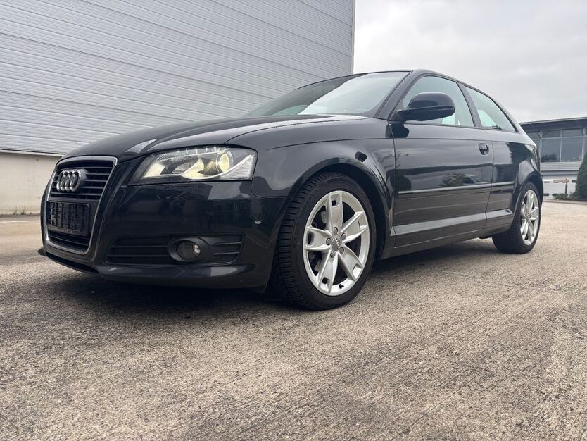 Audi A3 295.328 km 3.100 € Ilsfeld 74360