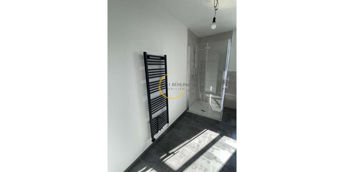 Maisonettenwohnung Gera Alt-Bieblach - 5 Zimmer, 124 m&sup2;, 1.390&euro; | Angebot:25850623