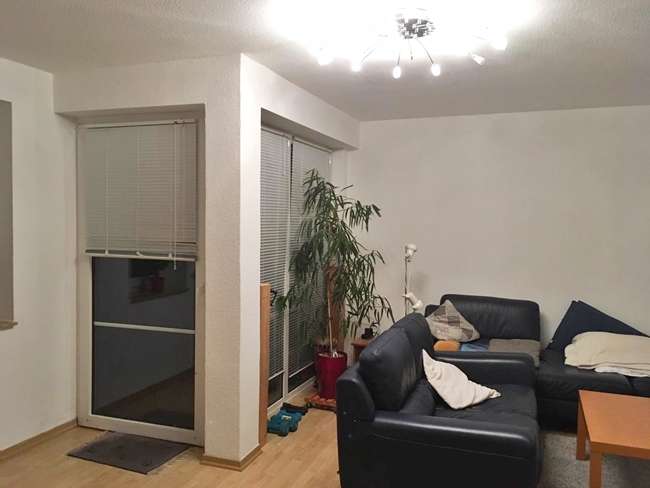 Wohnung zum Mieten in Hermsdorf 380 € 62.14 m²