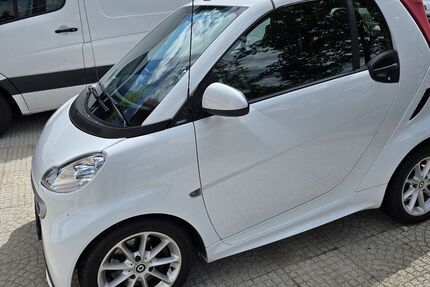 Smart ForTwo 42.000 km 9.999 &euro; Petershausen Asbach 85238