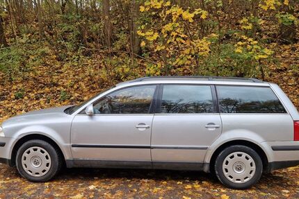 VW Passat Variant 129.445 km 2.200 € Neusäß 86356