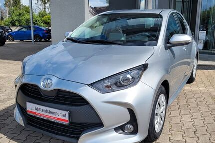 Toyota Yaris 21.790 km 18.499 &euro; Königsbrunn / Augsburg 86343