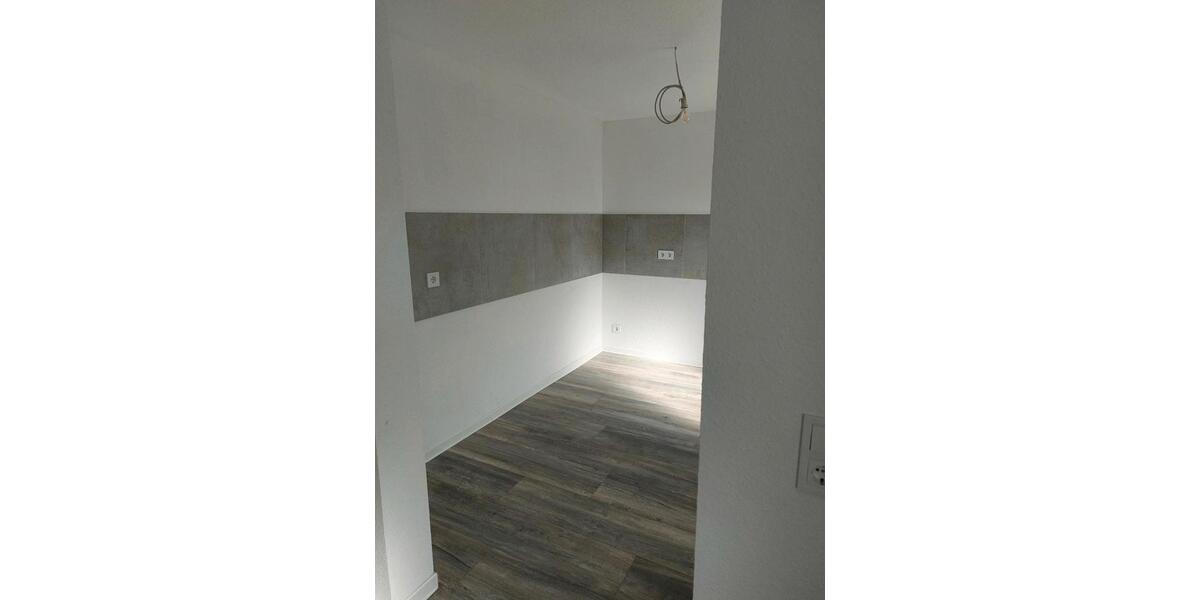 Reihenhaus Greiz - 4 Zimmer, 118 m&sup2;, 890&euro; | Angebot:25979044