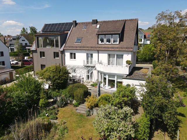 Haus zum Kaufen in Konstanz 1.190.000 € 224.23 m²