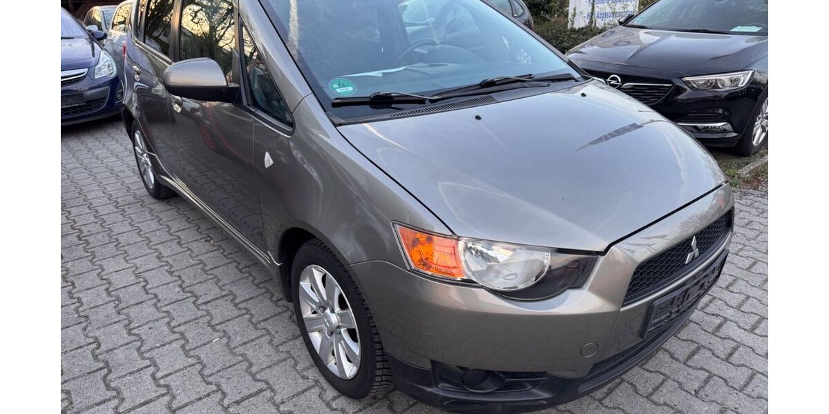 Mitsubishi Colt 125.600 km 4.480 &euro; Frankfurt am Main 60528