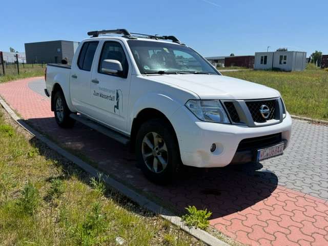 Nissan Navara 221.000 km 11.490 &euro; Salzhausen 21376