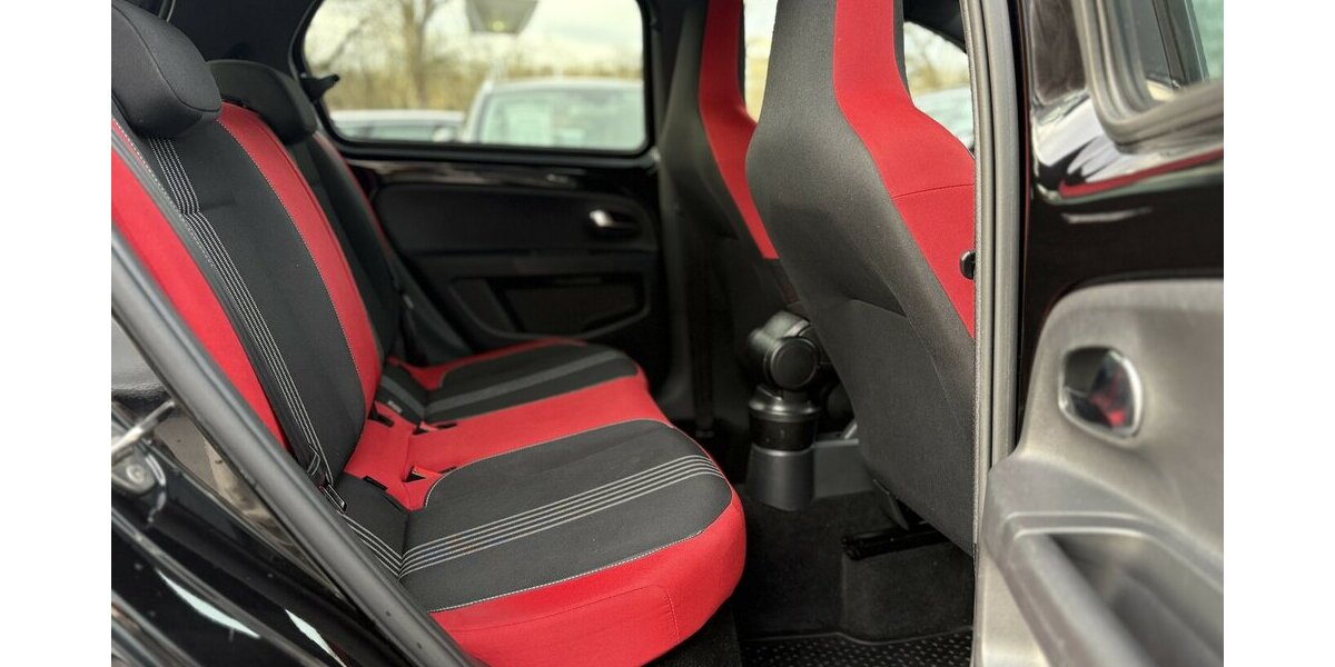 Skoda Citigo 1.0 TSI Monte Carlo PDC/NAVI/SHZ/DAB/ISO 109.133 km 8.900 &euro; Villingen-Schwenningen 78054