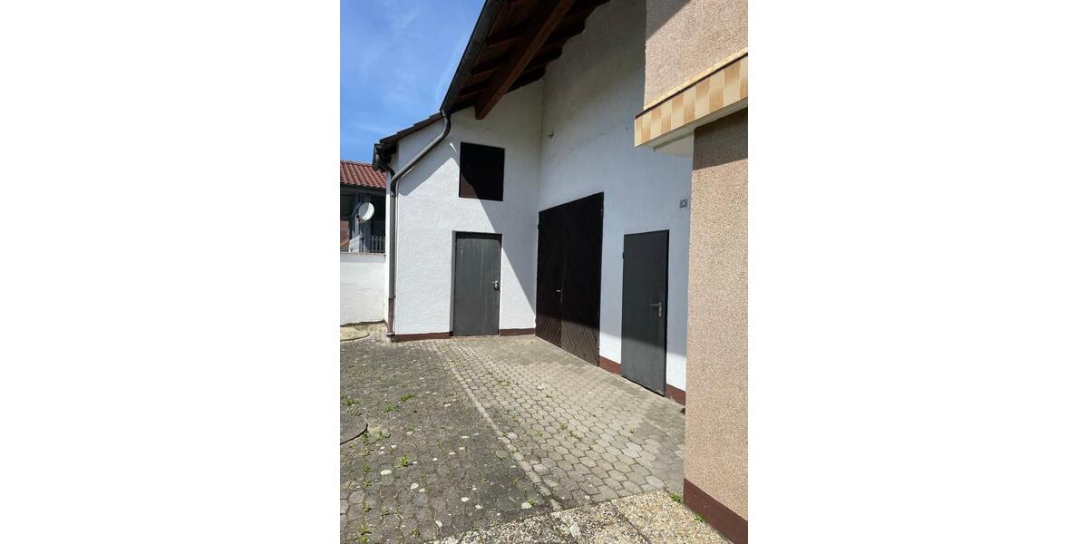 Einfamilienhaus Osterhofen - 5 Zimmer, 140 m&sup2;, 179.000&euro; | Angebot:26087712