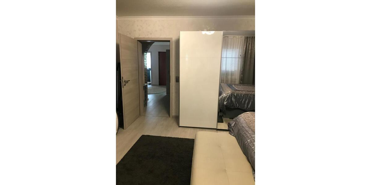 Einfamilienhaus Bad Endbach - 9 Zimmer, 320 m&sup2;, 330.000&euro; | Angebot:27452992
