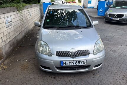 Toyota Yaris 250.000 km 1.600 &euro; München 80999
