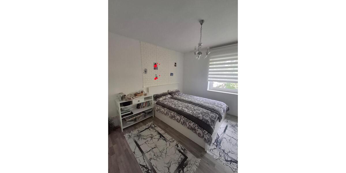 4-Zimmer Eigentumswohnung im 1. OG eines gepflegten MFH in Kiel 4 zimmer