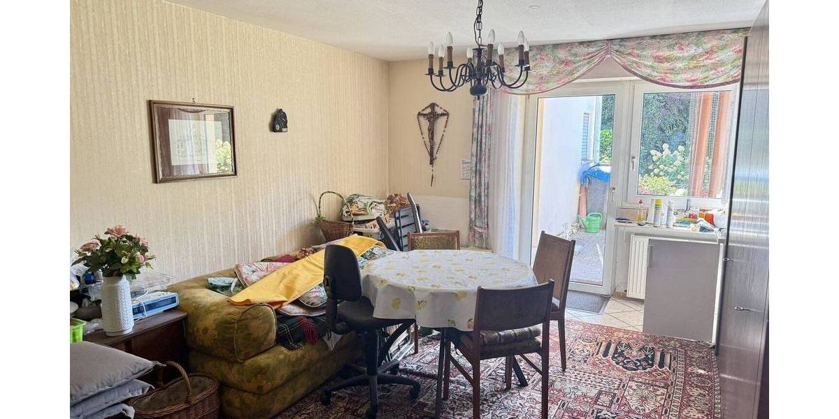 Einfamilienhaus Lebach Gresaubach - 8 Zimmer, 314 m&sup2;, 289.000&euro; | Angebot:25668696