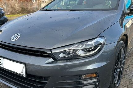 VW Scirocco 88.000 km 13.299 &euro; Braunschweig 38102