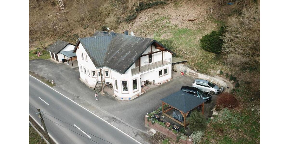 Doppelhaushälfte Neumagen-Dhron Dhron - 10 Zimmer, 308 m&sup2;, 398.000&euro; | Angebot:26940660