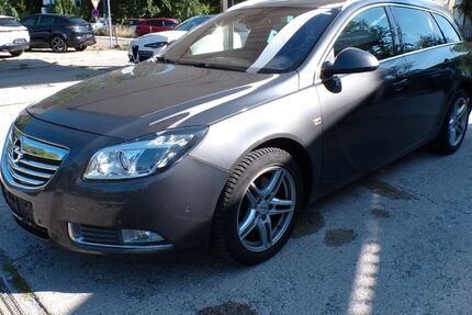 Opel Insignia 250.000 km 2.900 &euro; Krailling bei München 82152
