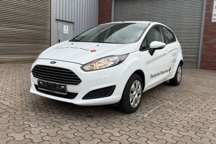 Ford Fiesta 52.745 km 5.400 &euro; Rees 46459