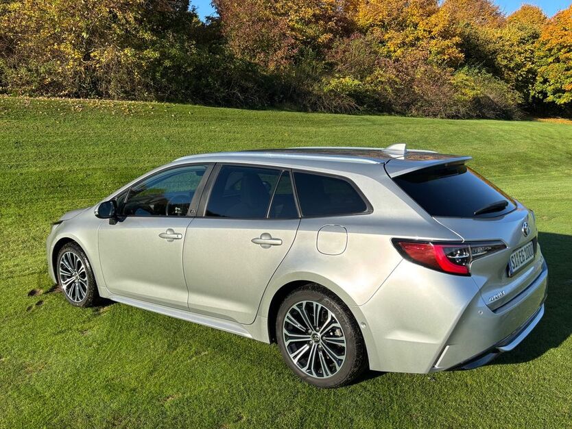 Toyota Corolla 61.000 km 23.200 € Siegen 57076