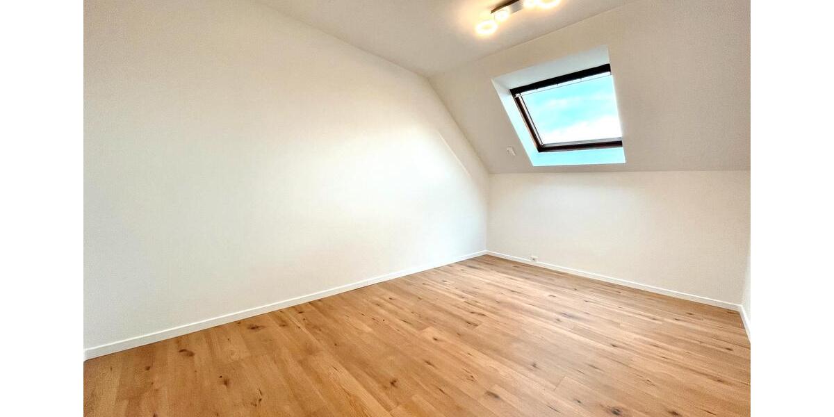 Etagenwohnung Bad Griesbach im Rottal - 4 Zimmer, 108 m&sup2;, 900&euro; | Angebot:26495599
