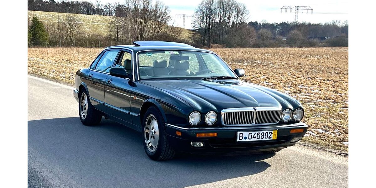 Jaguar XJ 133.000 km 6.500 &euro; Berlin 10997