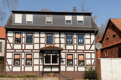 VIEL RAUM FÜR IHRE ZUKUNFT ZUM TOPPREIS - Zweifamilienhaus Osterode am Harz | Angebot:26776974