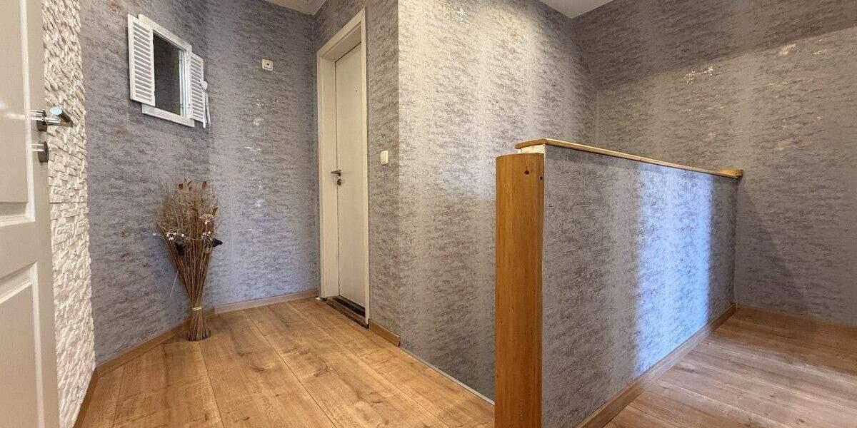 Einfamilienhaus Varel / Büppel Büppel - 5 Zimmer, 93 m&sup2;, 239.000&euro; | Angebot:25399280