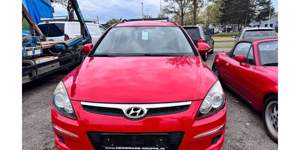 Hyundai i30 162.000 km 990 &euro; Salzgitter 38229