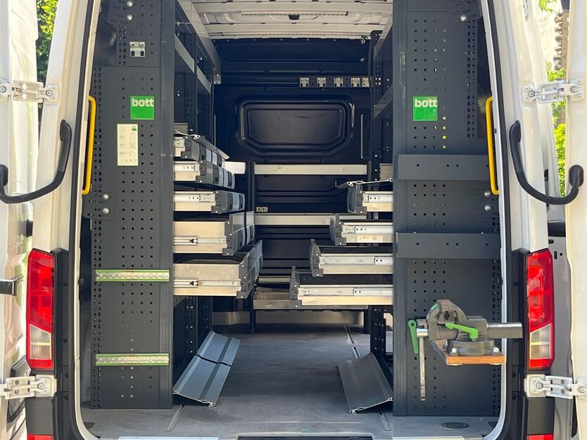 VW Crafter 184.356 km 26.990 € Waibstadt 74915