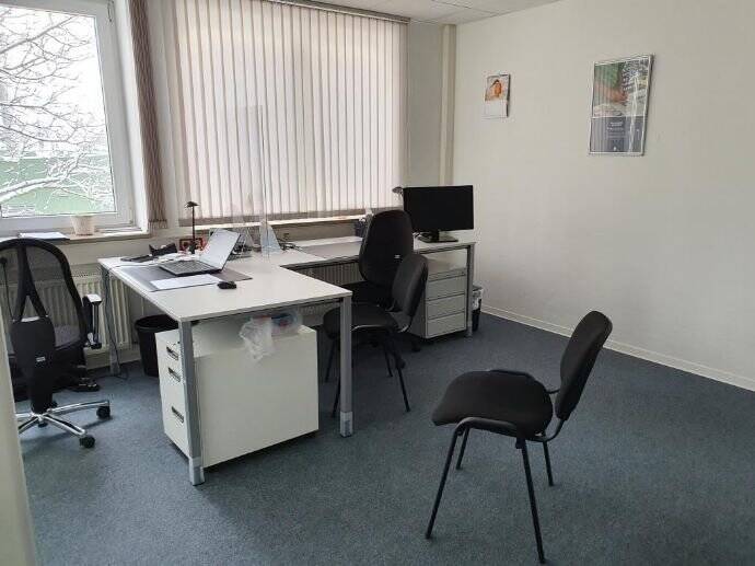 Gewerbeobjekt Ahrensburg - 4 Zimmer, 205 m&sup2;, 1.650&euro; | Angebot:26686611