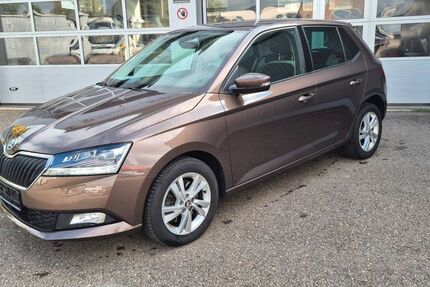 Skoda Fabia 127.470 km 11.500 € Engstingen 72829