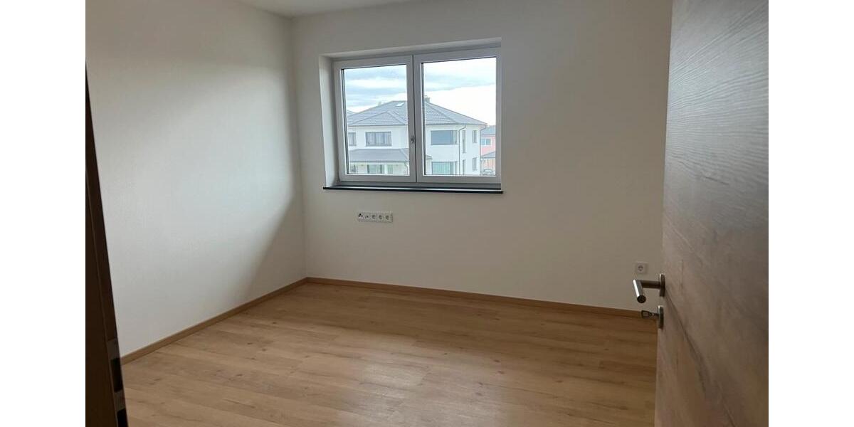 Doppelhaushälfte Reisbach Englmannsberg - 5 Zimmer, 140 m&sup2;, 1.600&euro; | Angebot:25948209