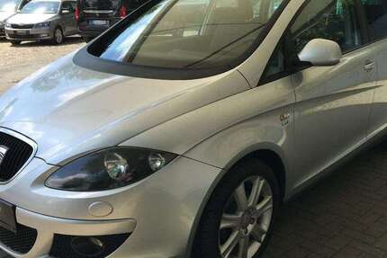 Seat Altea 98.485 km 7.980 &euro; Berlin 10315