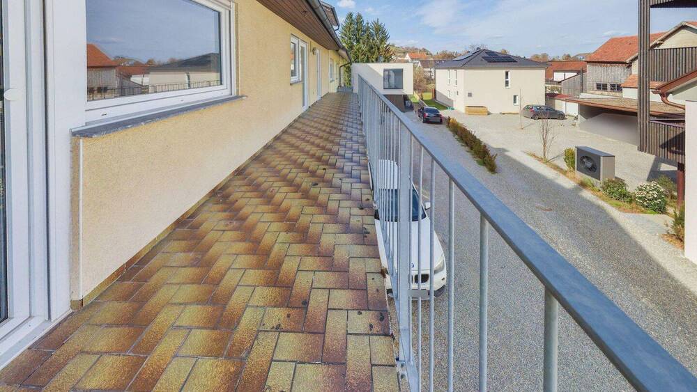 Doppelhaushälfte Singen Bohlingen - 7 Zimmer, 140 m&sup2;, 290.000&euro; | Angebot:26243095